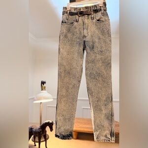 Vintage Women’s 90’s Acid Wash high waisted Jeans